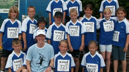 ?Hans Dampf in allen Gassen? - Handballer aktiv beim 24. Gerolsteiner Stadtlauf