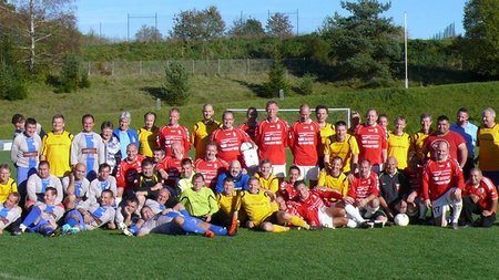 11 Freunde – Drei Länder – Ein Ball