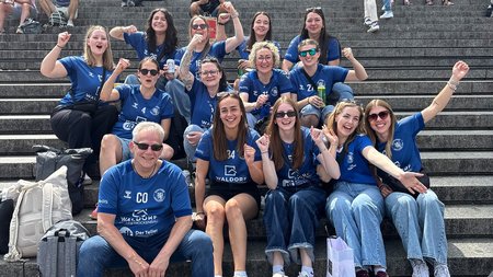 Blauweiße Handballerinnen auf bunter Tour Blauweiße Handballerinnen auf bunter Tour