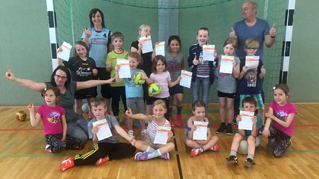 GROSSES Sportabzeichen 2016 für kleine Handballer!